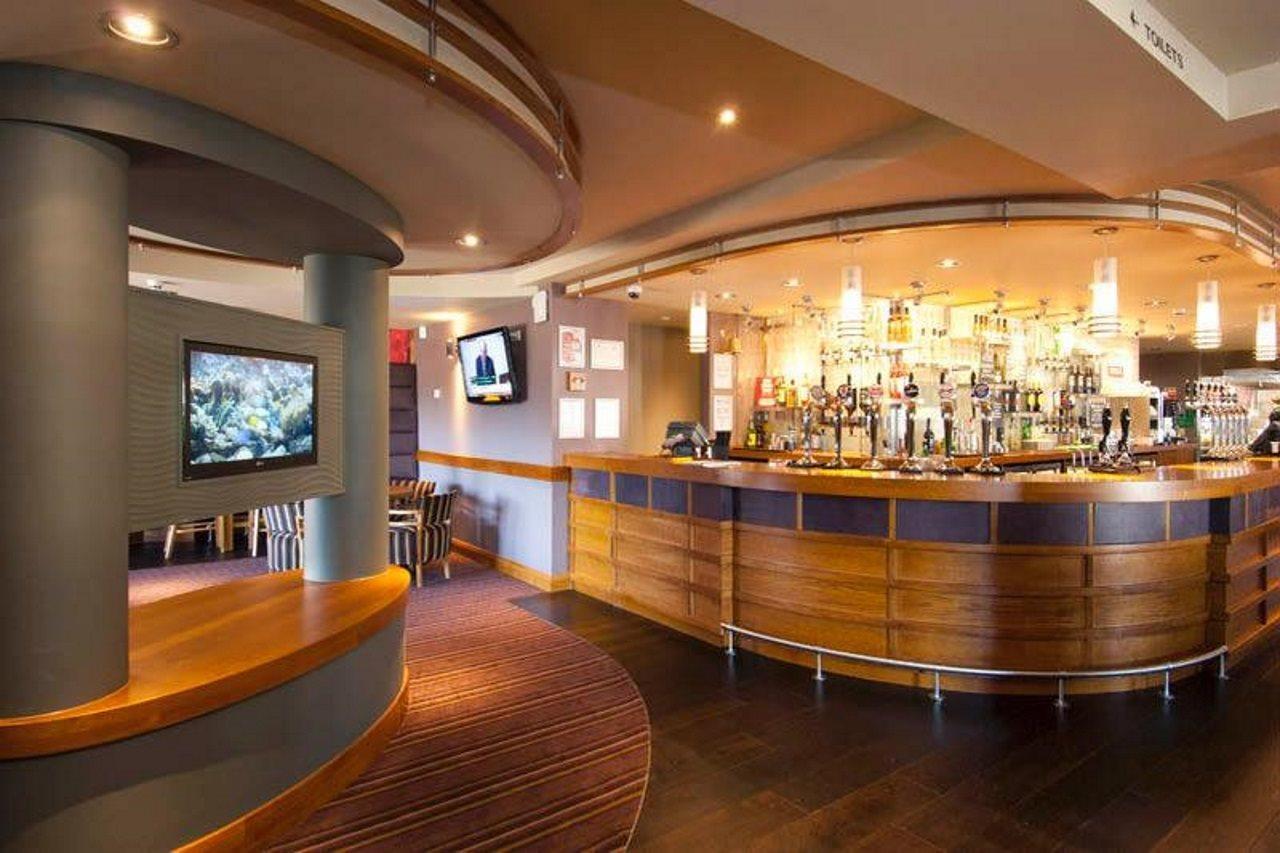 Premier Inn Newton Abbot Eksteriør bilde