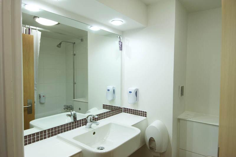 Premier Inn Newton Abbot Eksteriør bilde